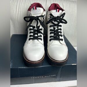 Tommy Hilfiger Leda White Plaid Combat Boot Hikers